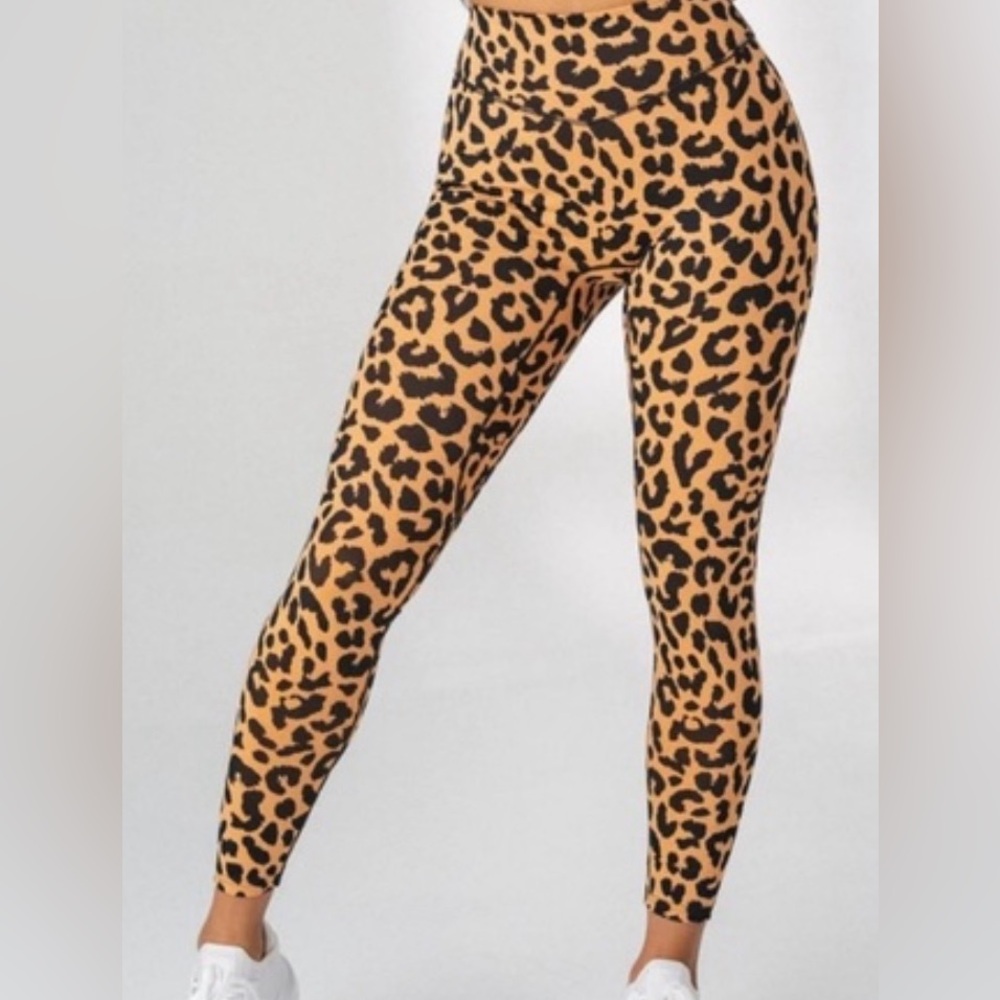 Balance Athletica Leopard Print High-Waisted Leggings Size S